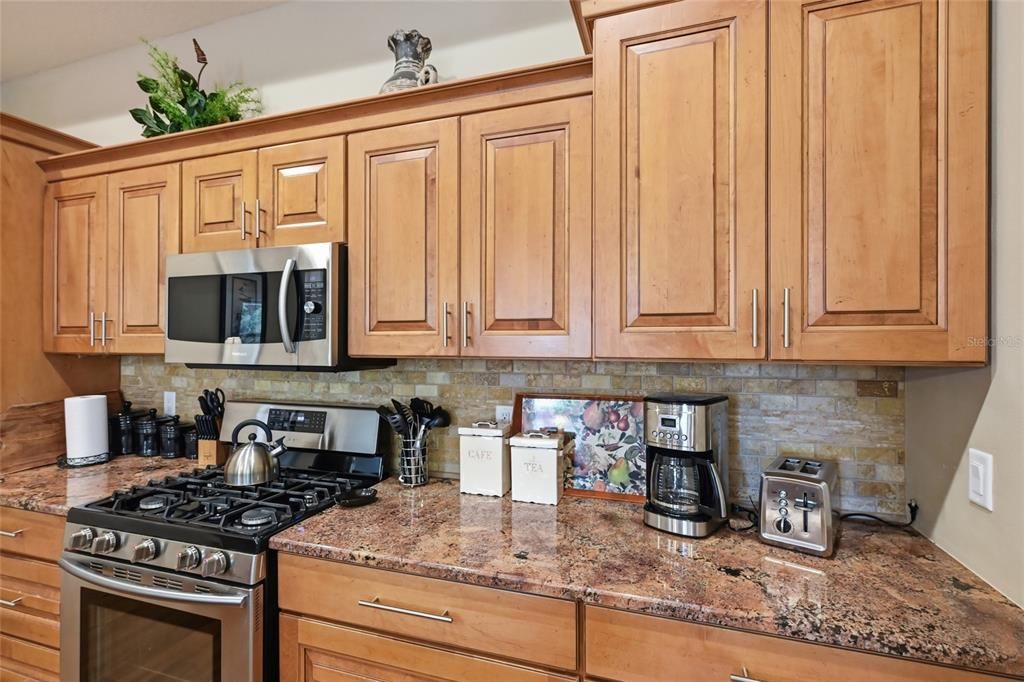 For Sale: $1,190,000 (3 beds, 2 baths, 1797 Square Feet)