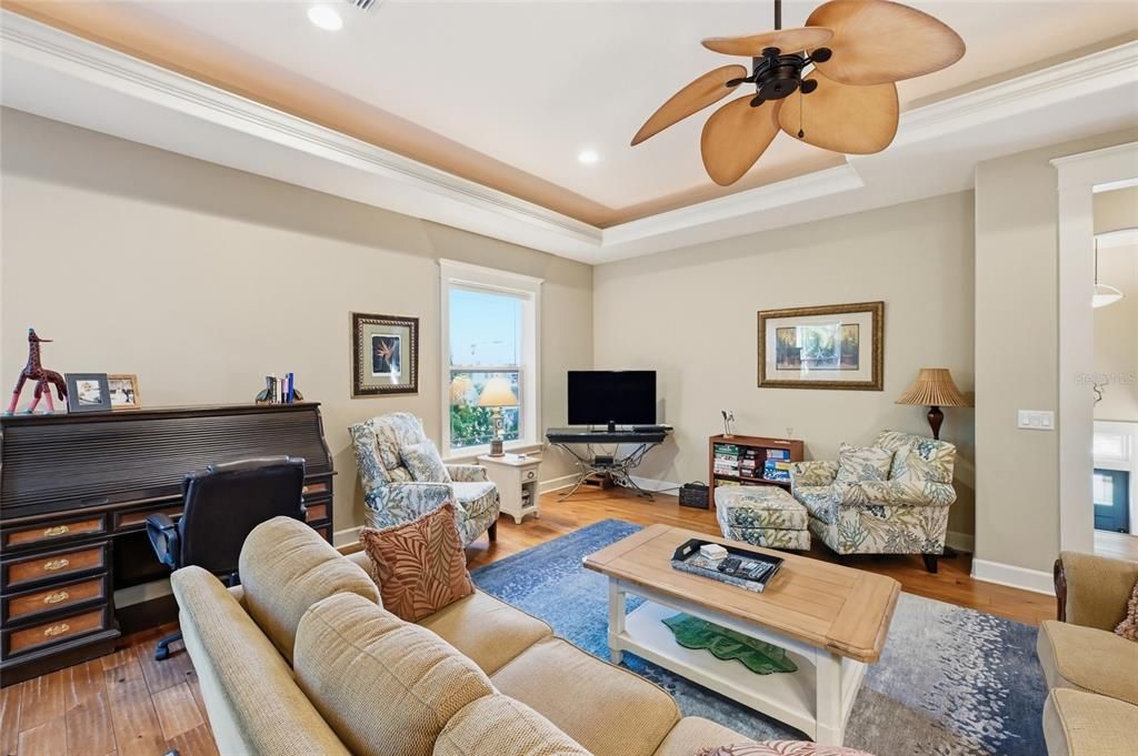 For Sale: $1,190,000 (3 beds, 2 baths, 1797 Square Feet)