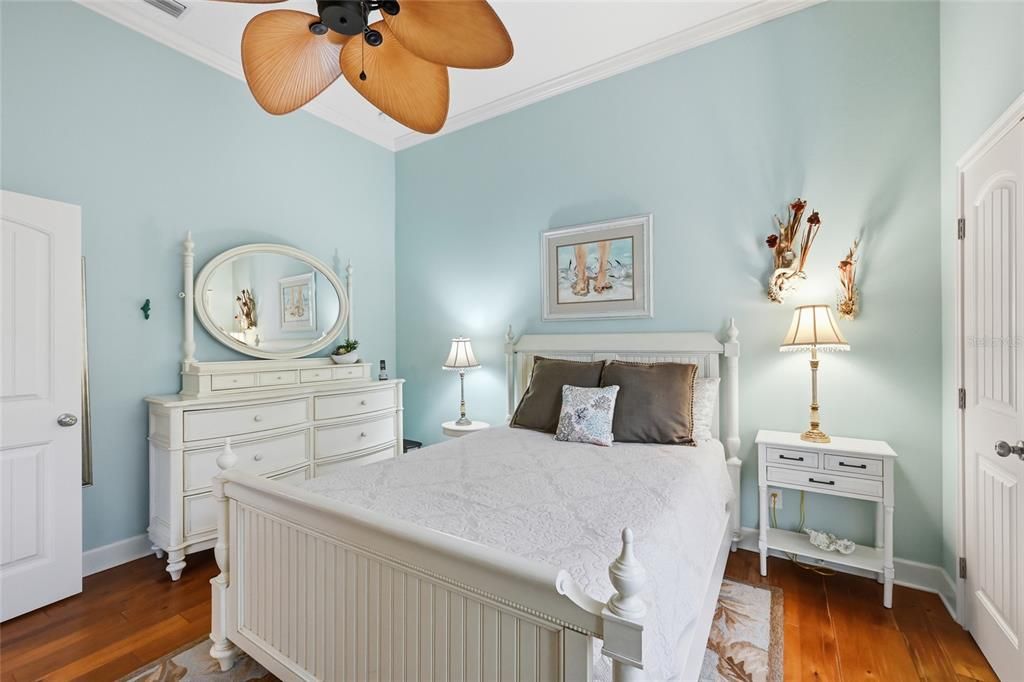 For Sale: $1,190,000 (3 beds, 2 baths, 1797 Square Feet)