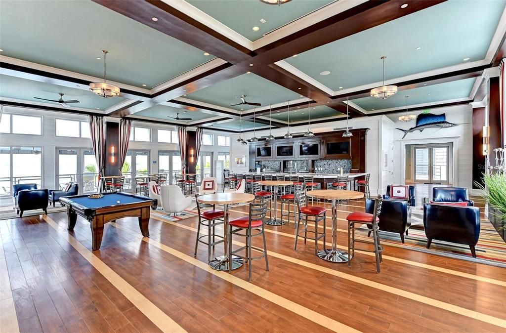 Activo con contrato: $699,000 (3 camas, 3 baños, 1664 Pies cuadrados)