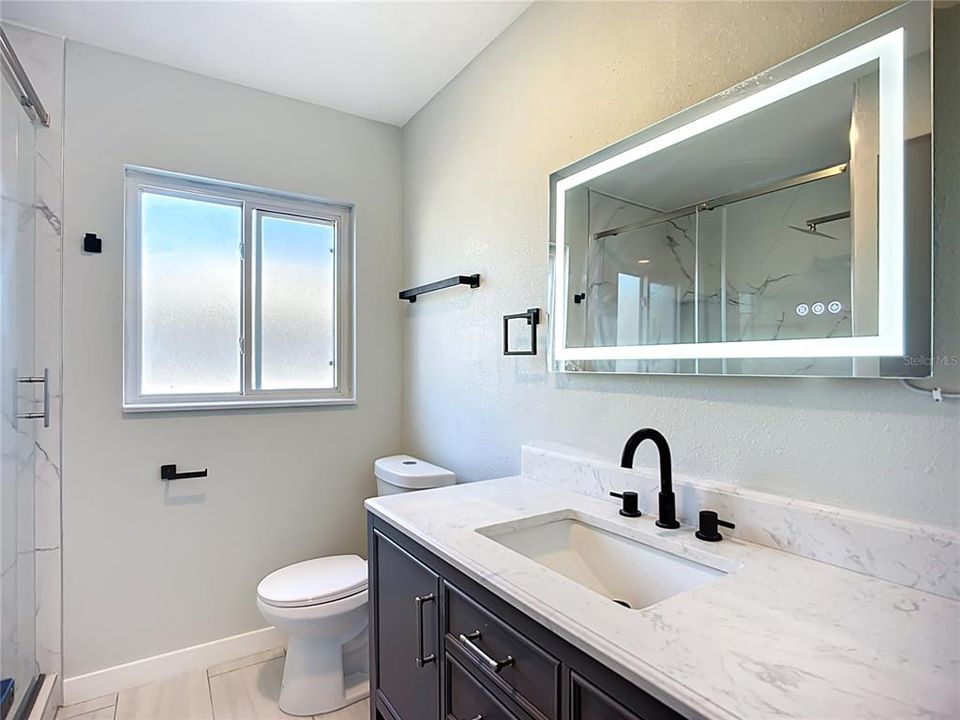 Active With Contract: $425,000 (3 beds, 2 baths, 1423 Square Feet)