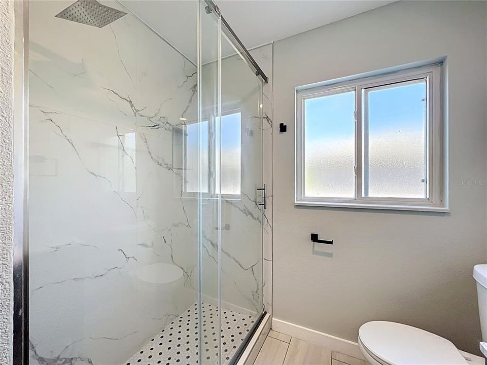 Active With Contract: $425,000 (3 beds, 2 baths, 1423 Square Feet)