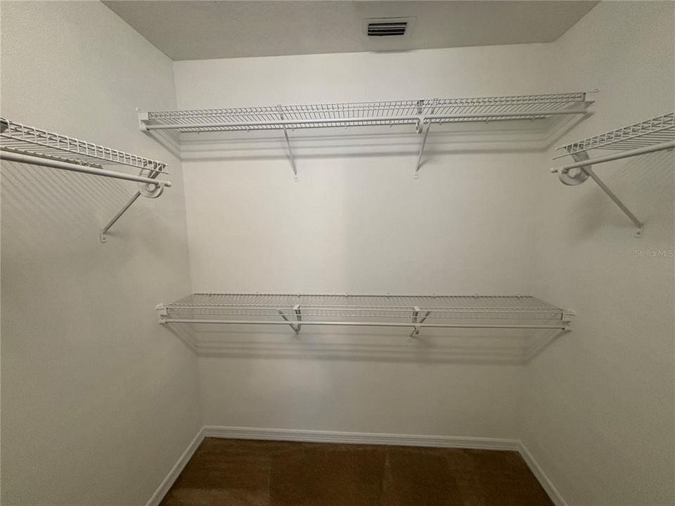 En Venta: $345,000 (2 camas, 2 baños, 1181 Pies cuadrados)