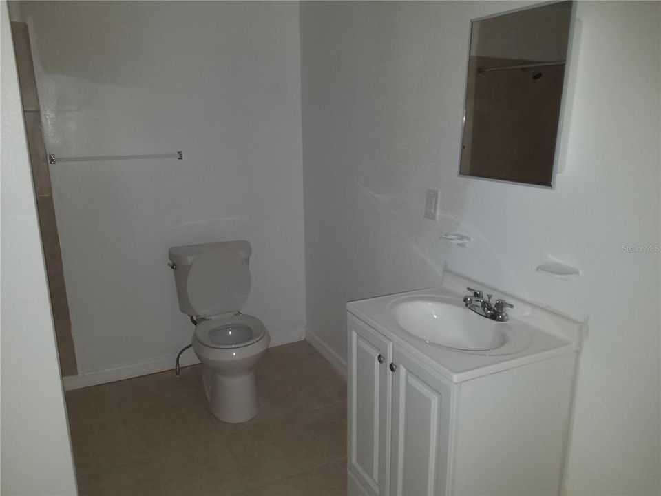 Active With Contract: $269,000 (4 beds, 2 baths, 1402 Square Feet)