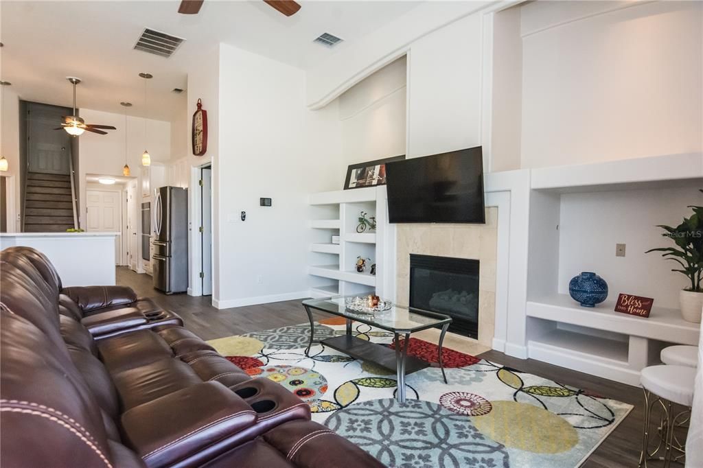 For Sale: $917,000 (5 beds, 4 baths, 3419 Square Feet)