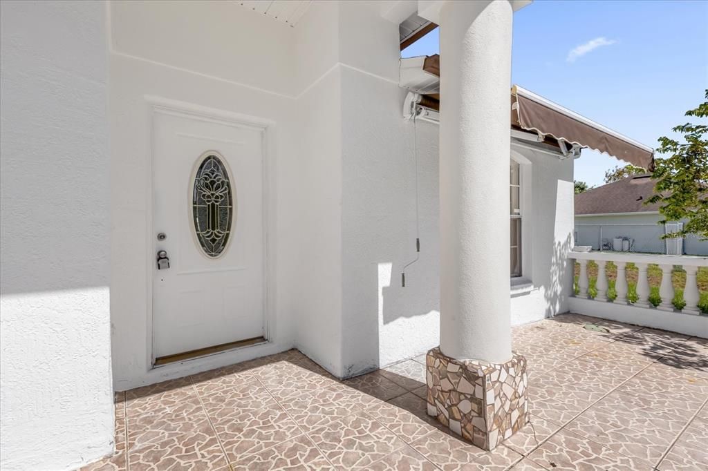 待售: $329,900 (4 贝兹, 2 浴室, 1810 平方英尺)