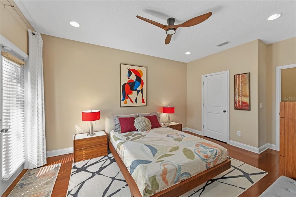 待售: $479,900 (3 贝兹, 2 浴室, 1646 平方英尺)