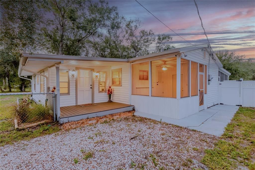 На продажу: $525,000 (3 спален, 2 ванн, 1528 Квадратных фут)