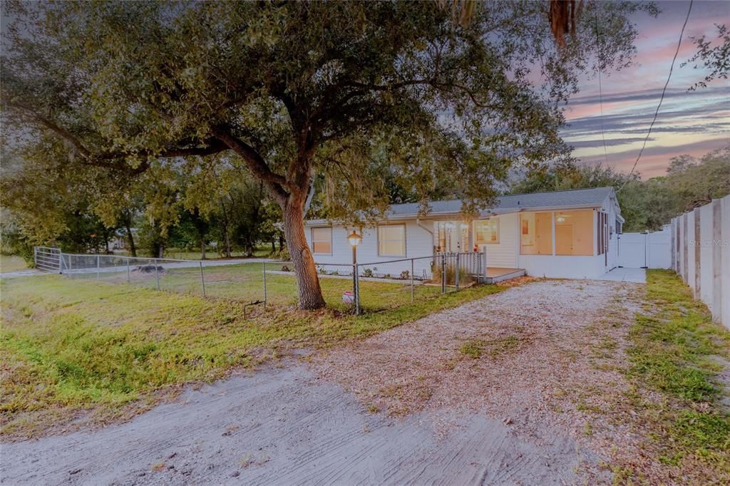 На продажу: $525,000 (3 спален, 2 ванн, 1528 Квадратных фут)