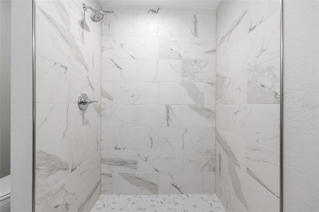 Active With Contract: $257,000 (3 beds, 2 baths, 1475 Square Feet)