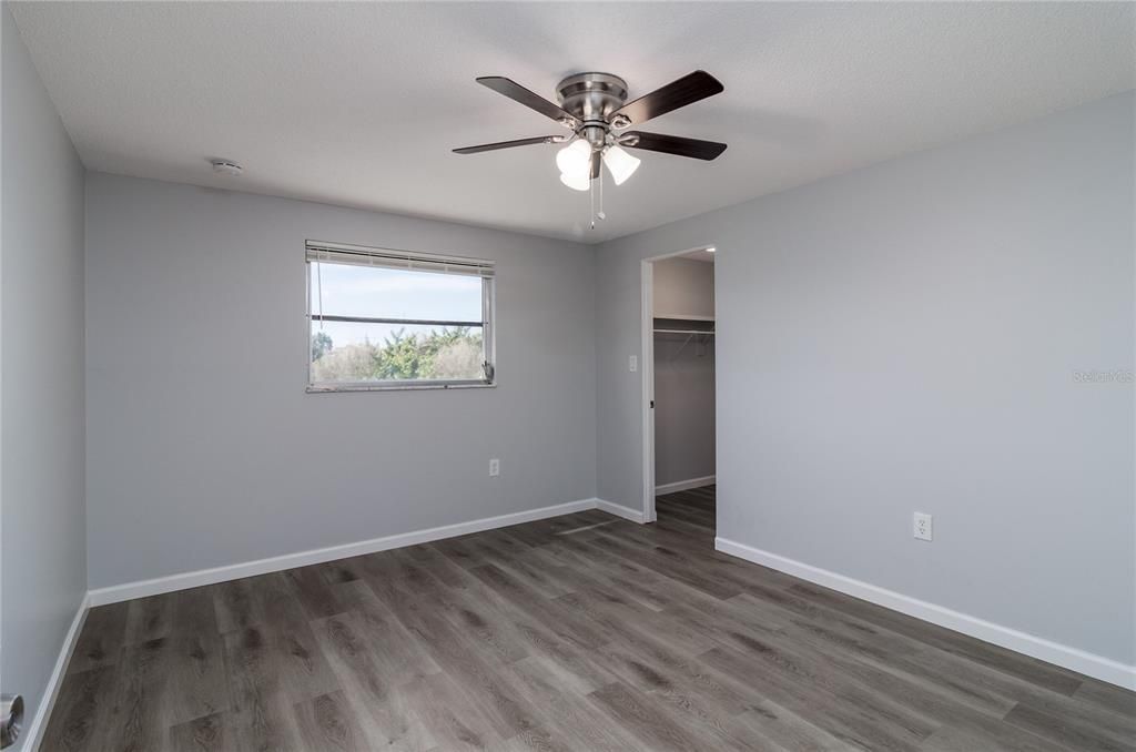 For Rent: $1,750 (3 beds, 2 baths, 1813 Square Feet)