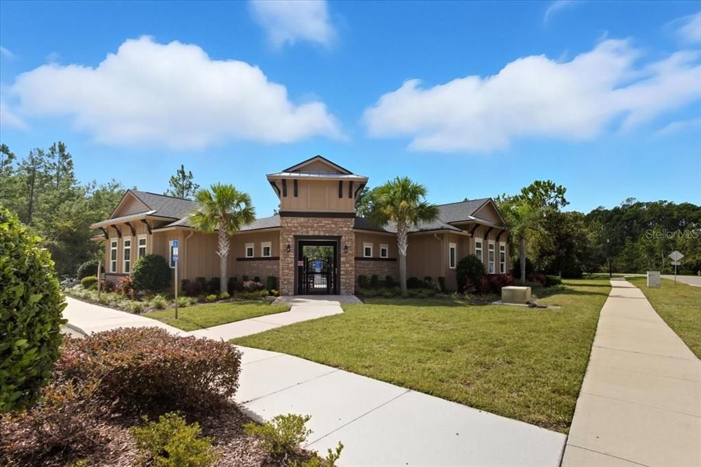 Active With Contract: $499,900 (4 beds, 2 baths, 1860 Square Feet)