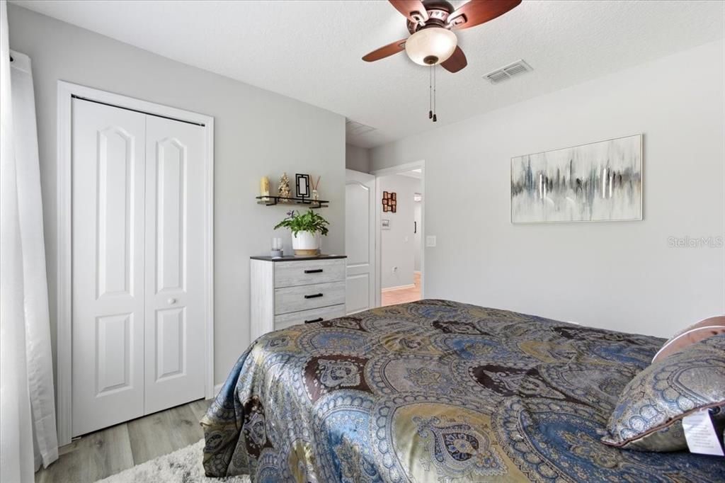 Active With Contract: $499,900 (4 beds, 2 baths, 1860 Square Feet)