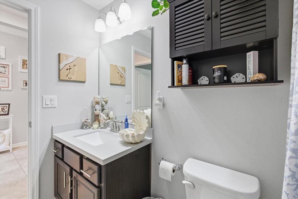 Active With Contract: $499,900 (4 beds, 2 baths, 1860 Square Feet)