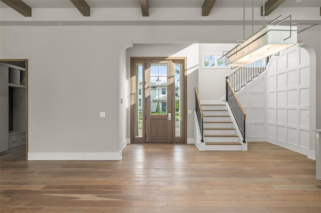 En Venta: $2,950,000 (3 camas, 3 baños, 2799 Pies cuadrados)