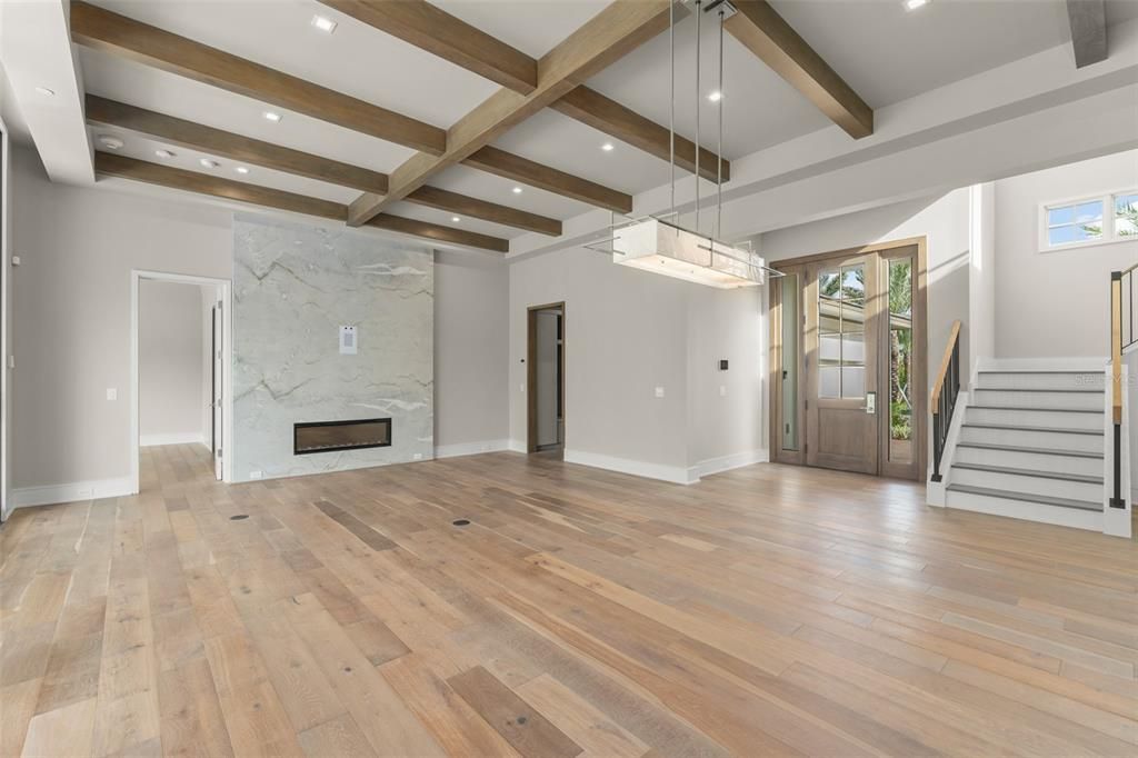 En Venta: $2,950,000 (3 camas, 3 baños, 2799 Pies cuadrados)