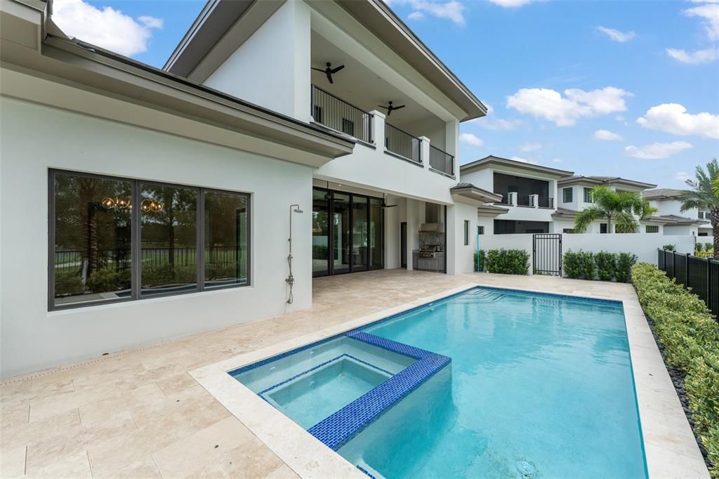 En Venta: $2,950,000 (3 camas, 3 baños, 2799 Pies cuadrados)