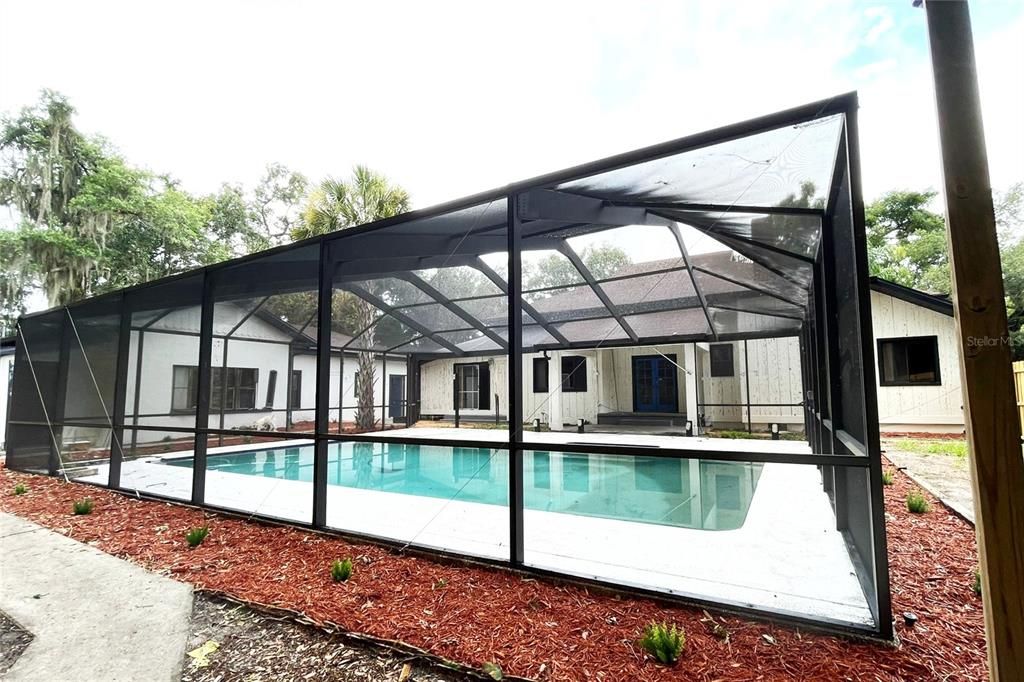 待售: $649,999 (7 贝兹, 0 浴室, 2733 平方英尺)