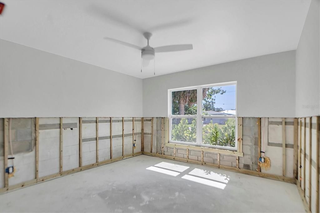 Activo con contrato: $300,000 (3 camas, 2 baños, 1684 Pies cuadrados)