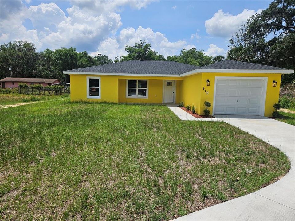 待售: $252,900 (3 贝兹, 2 浴室, 1209 平方英尺)