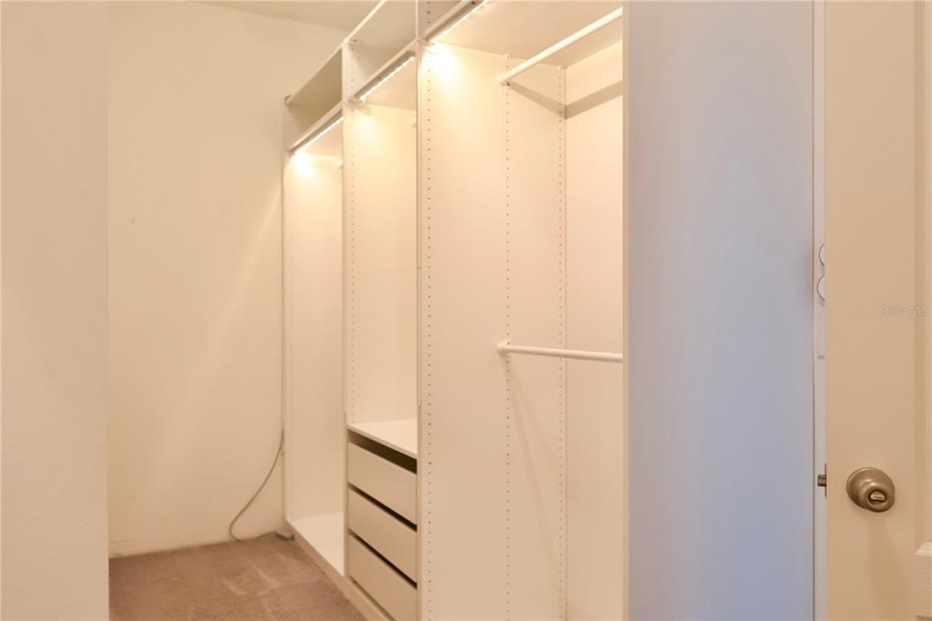 En Renta: $2,750 (3 camas, 2 baños, 2670 Pies cuadrados)