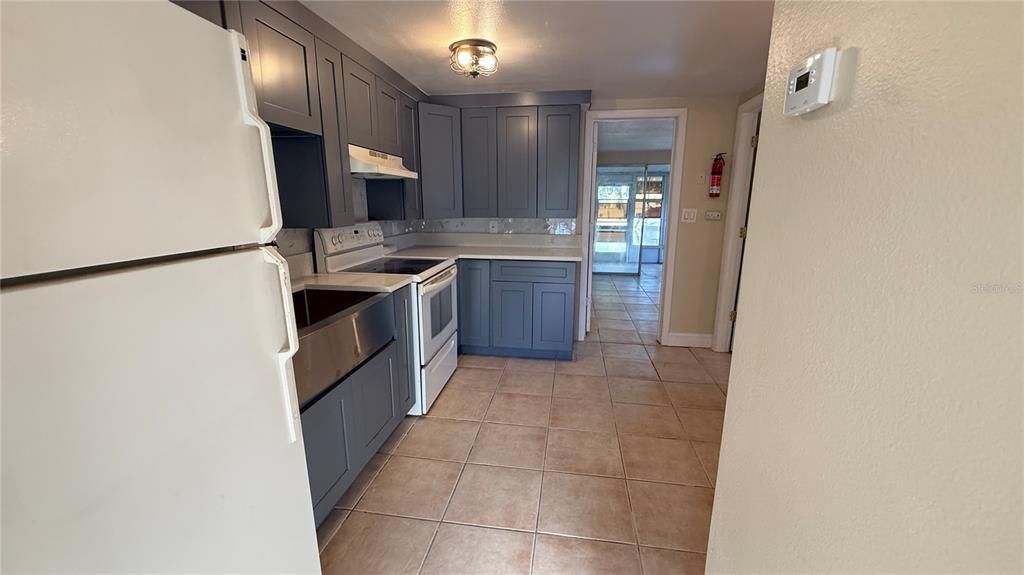 For Rent: $1,500 (2 beds, 1 baths, 612 Square Feet)