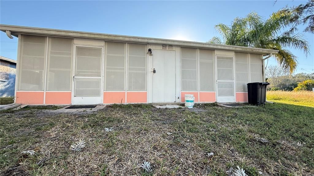 For Rent: $1,500 (2 beds, 1 baths, 612 Square Feet)