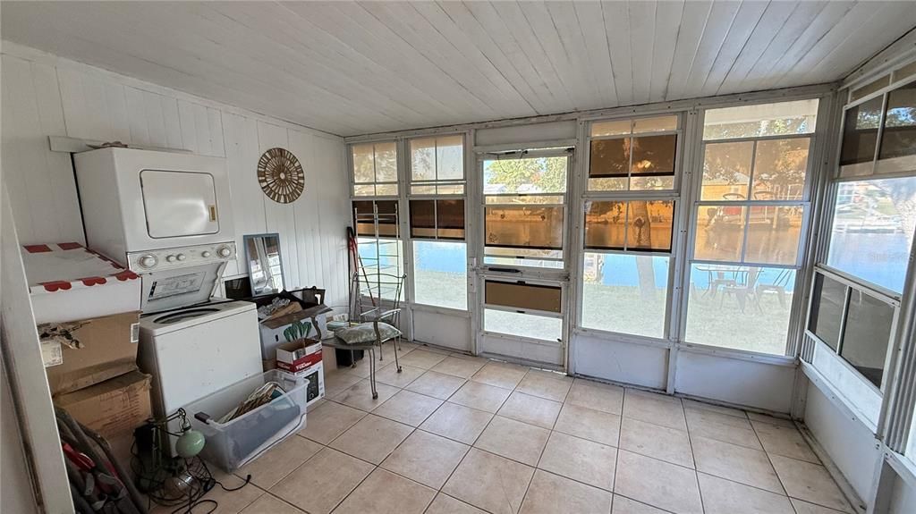 For Rent: $1,500 (2 beds, 1 baths, 612 Square Feet)