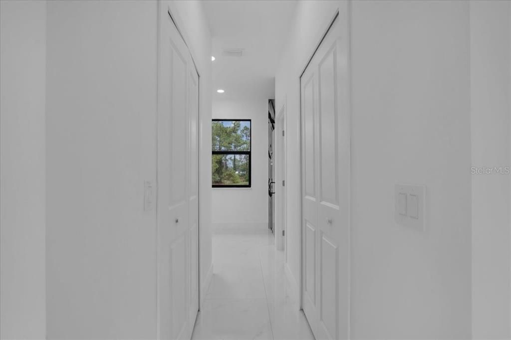 For Sale: $395,000 (3 beds, 2 baths, 1712 Square Feet)