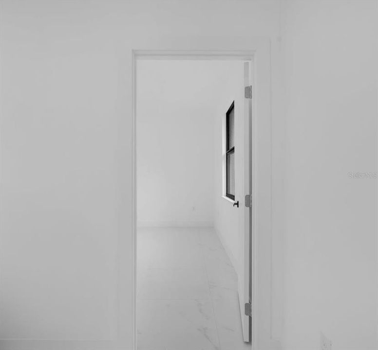 For Sale: $395,000 (3 beds, 2 baths, 1712 Square Feet)