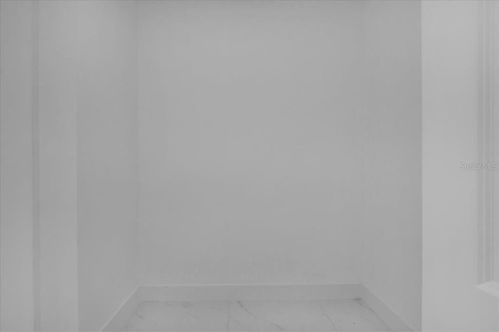 For Sale: $395,000 (3 beds, 2 baths, 1712 Square Feet)