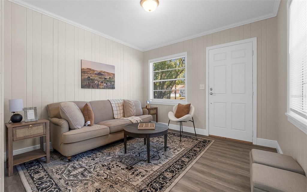 Active With Contract: $219,800 (1 beds, 1 baths, 528 Square Feet)