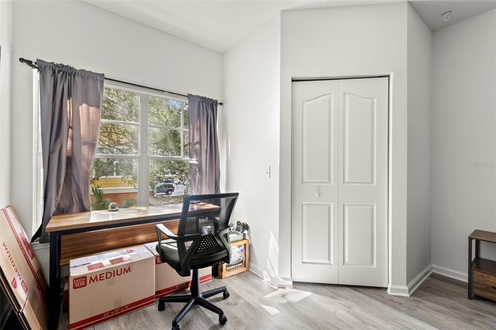 En Venta: $299,900 (2 camas, 2 baños, 1158 Pies cuadrados)