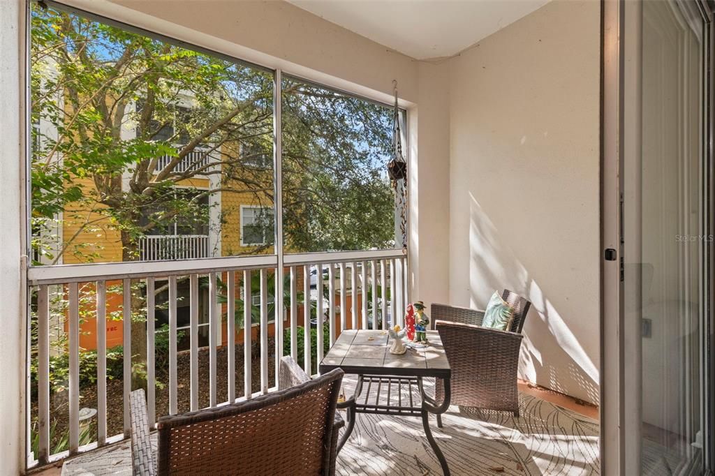 En Venta: $299,900 (2 camas, 2 baños, 1158 Pies cuadrados)