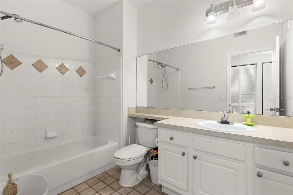 En Venta: $299,900 (2 camas, 2 baños, 1158 Pies cuadrados)