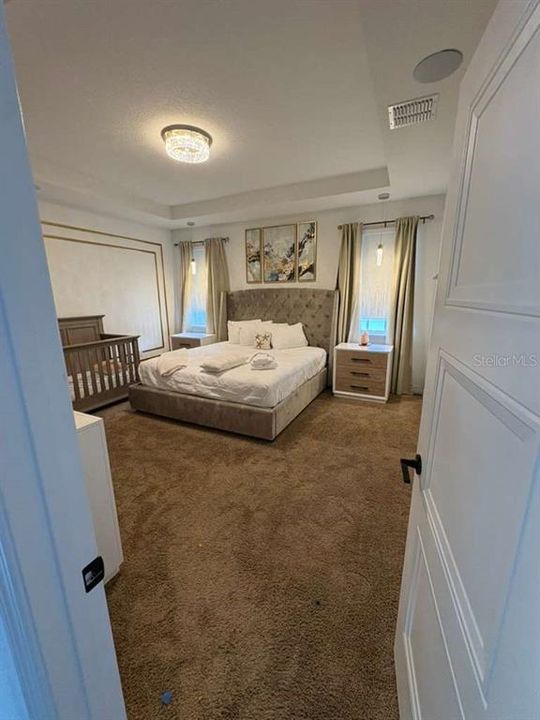 В аренду: $5,500 (4 спален, 2 ванн, 3532 Квадратных фут)