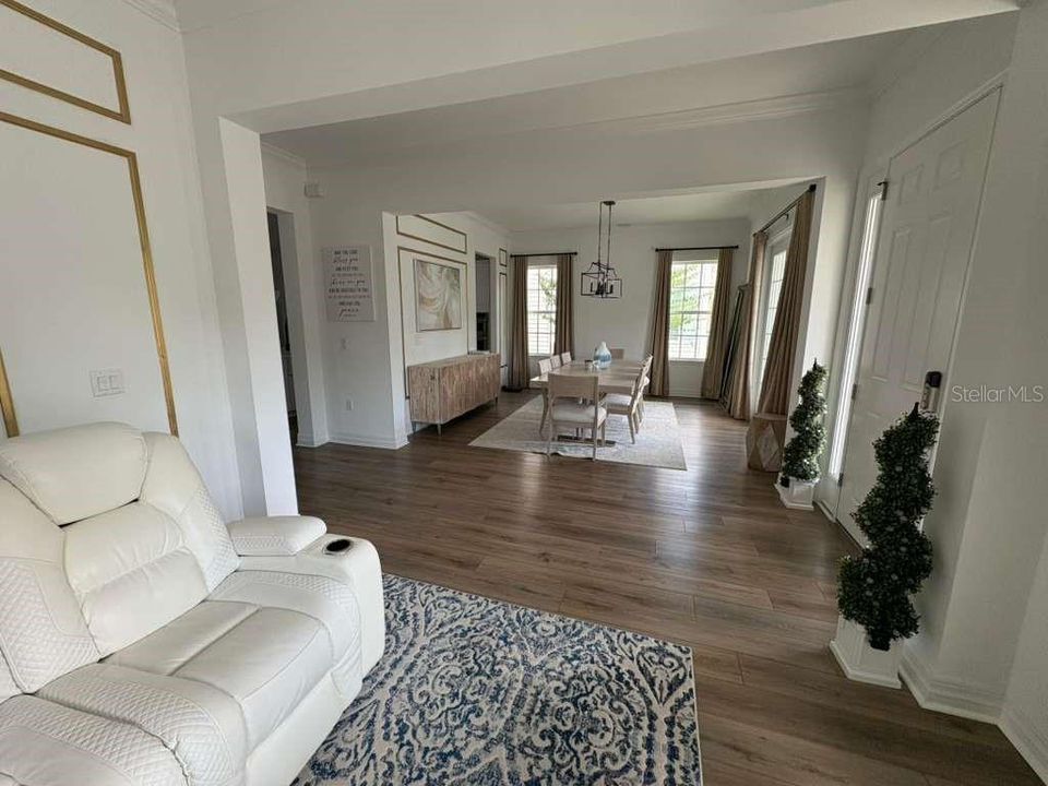 В аренду: $5,500 (4 спален, 2 ванн, 3532 Квадратных фут)