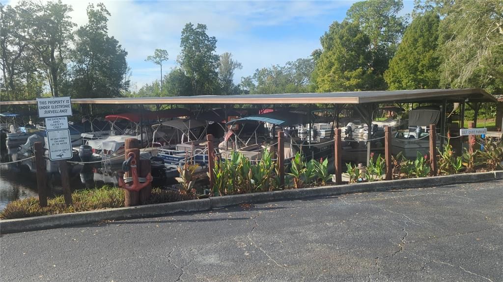 待售: $257,900 (2 贝兹, 2 浴室, 1786 平方英尺)