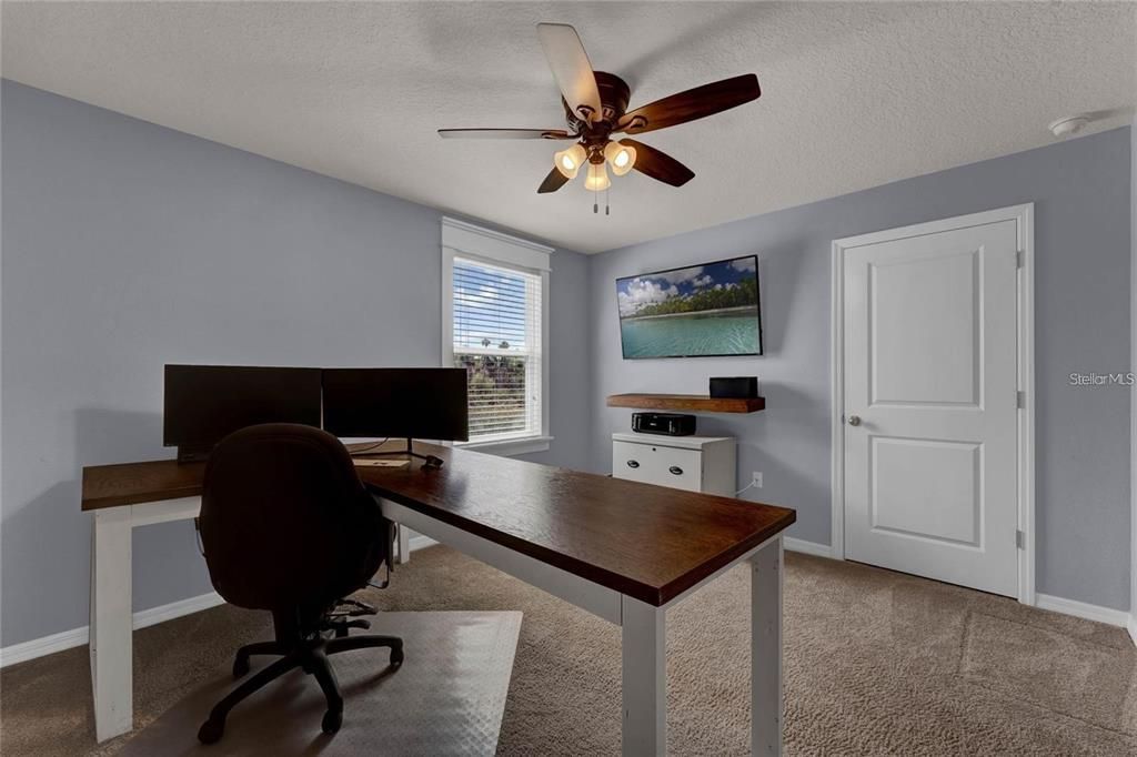 En Renta: $2,650 (4 camas, 2 baños, 2252 Pies cuadrados)