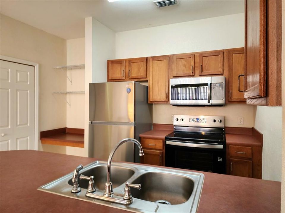 В аренду: $1,340 (1 спален, 1 ванн, 615 Квадратных фут)