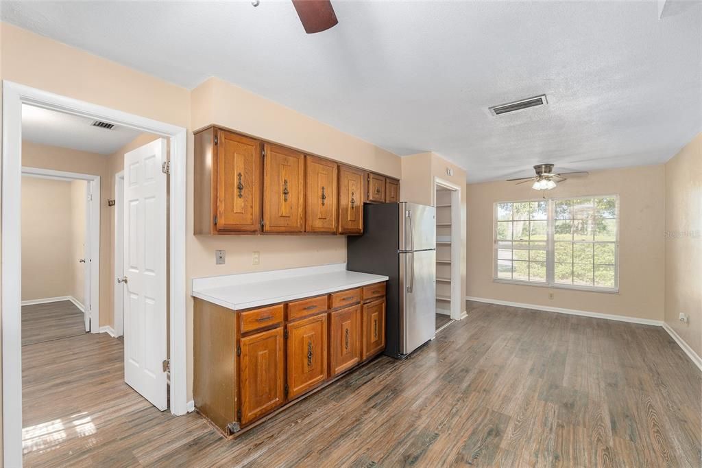 待售: $375,500 (3 贝兹, 3 浴室, 1963 平方英尺)