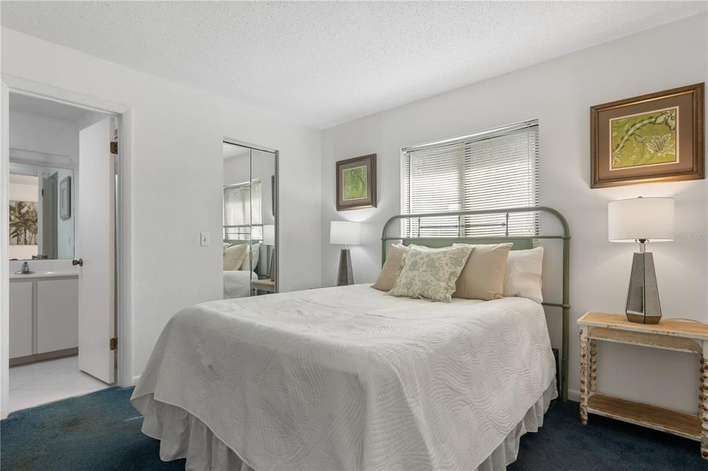 Active With Contract: $279,000 (3 beds, 2 baths, 1528 Square Feet)