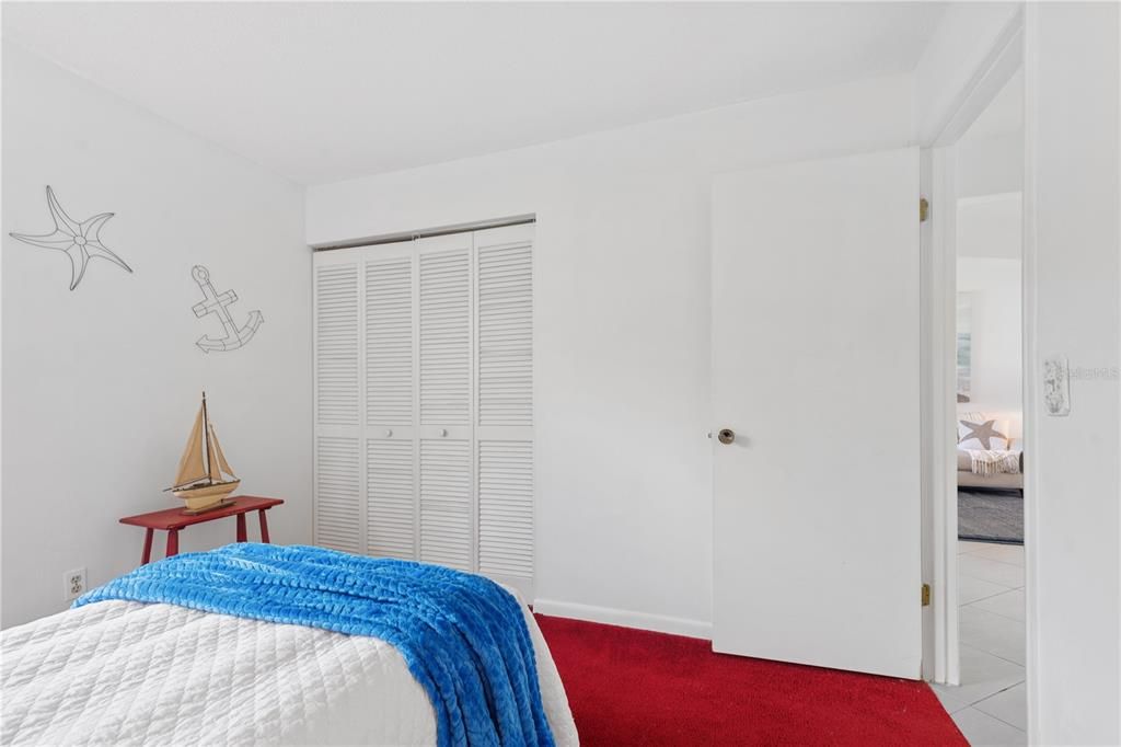 Active With Contract: $279,000 (3 beds, 2 baths, 1528 Square Feet)