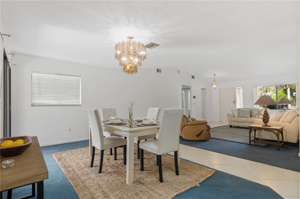 Active With Contract: $279,000 (3 beds, 2 baths, 1528 Square Feet)