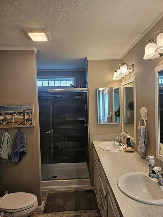 待售: $248,897 (2 贝兹, 2 浴室, 1320 平方英尺)