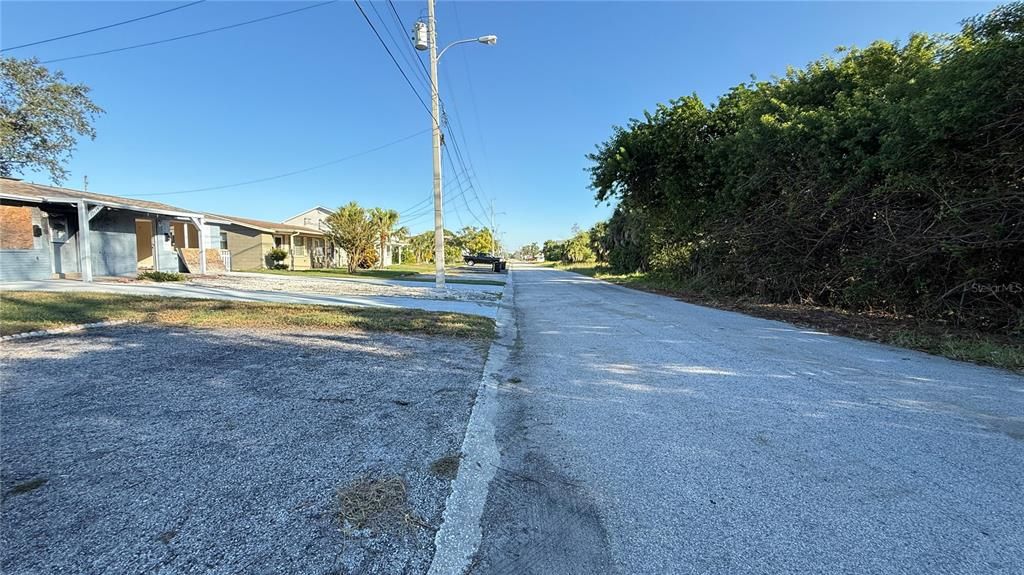 出租: $1,500 (2 贝兹, 1 浴室, 612 平方英尺)