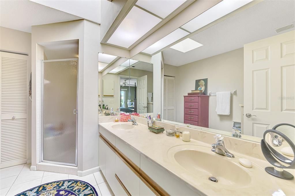 En Venta: $460,000 (2 camas, 2 baños, 2129 Pies cuadrados)