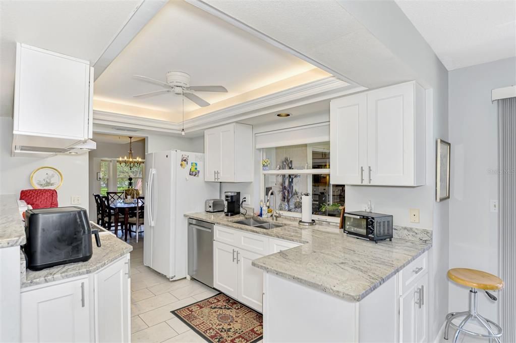 En Venta: $460,000 (2 camas, 2 baños, 2129 Pies cuadrados)