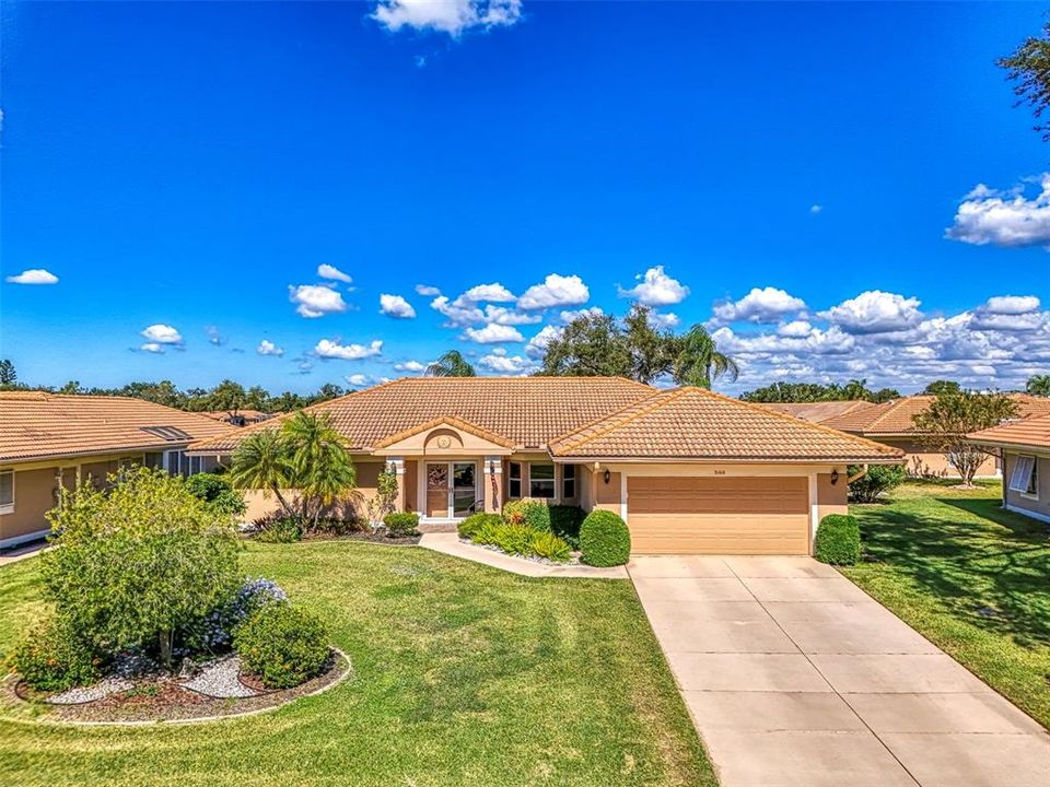 En Venta: $460,000 (2 camas, 2 baños, 2129 Pies cuadrados)