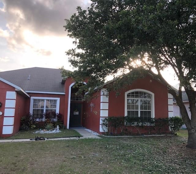 For Rent: $2,150 (4 beds, 3 baths, 2368 Square Feet)